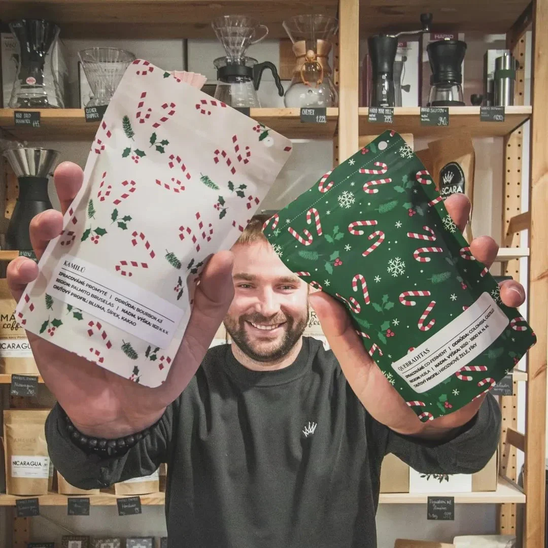 Christmas stock packaging: green and white 70g Christmas stand up pouches